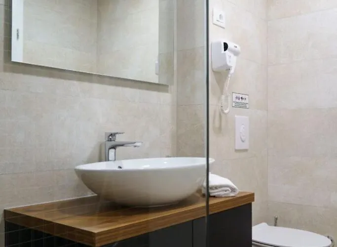 3524-11 For 4 Pers In Apartament Brela
